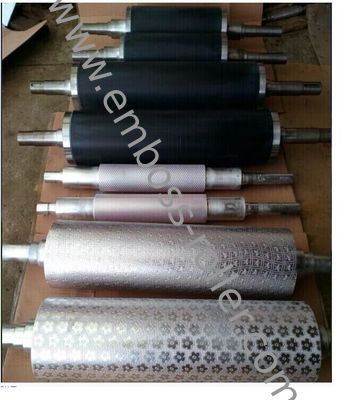 ลูกกลิ้งนูนแบบแมนนวล 600-1600 มม. แกะสลักด้วยเลเซอร์ HV1100/HRC62